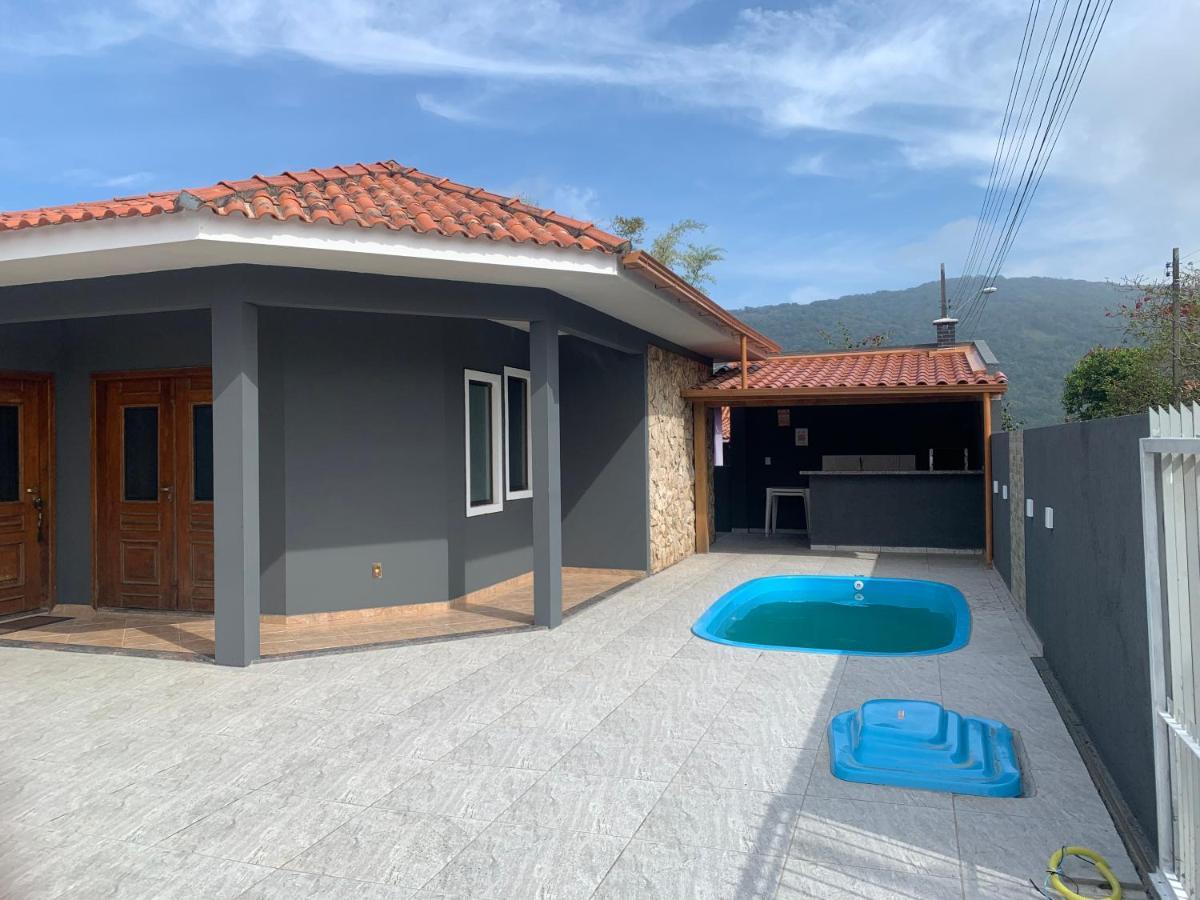 Casa De Temporada No Sul Da Ilha Com Piscina Villa Florianopolis Exterior photo