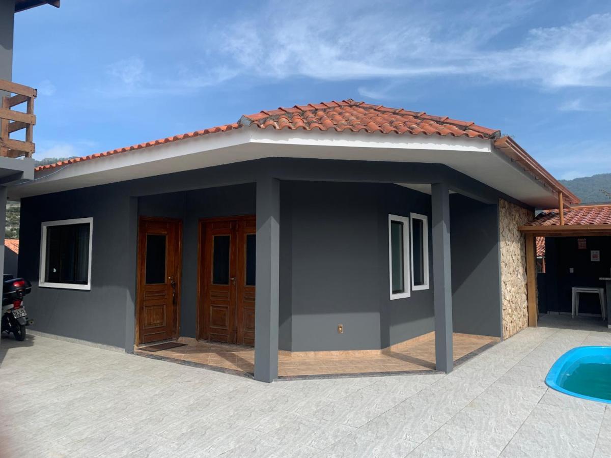 Casa De Temporada No Sul Da Ilha Com Piscina Villa Florianopolis Exterior photo